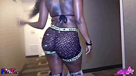 Married couple's wild threesome doggystyle