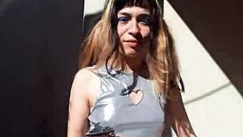 Bonneyuwu feels excited showing her body with cards