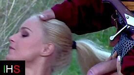 Fantastic outdoor threesome brings intense emotions and pleasure