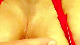 I am a shemale with wide pussy for anal and cumshot.