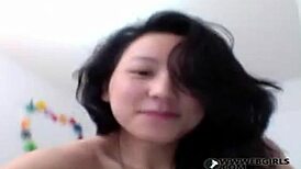 cute teen luvliiiliii1 nude and masturbating with toys on webcam 😍