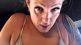 loira cute young girl trains at gym on halloween dressed as gta whore cleavage turns on bodybuilders watching