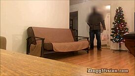 披萨男无套中出熟女美洲狮