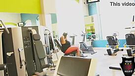 Does Sofia Rose swallow Rome's load?