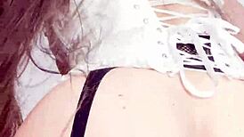 Madrastra Anal Slut Masturbates with Hijastro During Virtual Sex