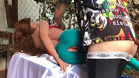 She lied to give up her ass and ended up taking a huge sex toy dildo right in there!