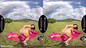 Solo brunette vanessa decker is masturbating in vr 😍