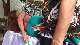 She lied to give up her ass and ended up taking a huge sex toy dildo right in there!