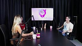 The blonde felt hot and took off her clothes after the guest said he freed a woman in the swing house. It was a glamorous see-through moment with Brazilian swingers.