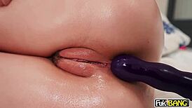 I reached Sera Ryder's clit and g spot.