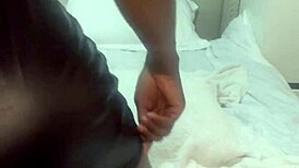 twerking shaking bouncy ass with toys and solo fun