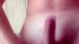 i'm bashing big balls and stroking a nice cock with passion
