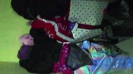 I find my best friend's mom on my bed 😏