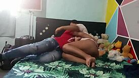 Una Visita Inesperada Fui Sorprendida Por Mi Amante Mientras Mi Esposo Esta Laborando Tuvimos Una Maraton De Sexo Lesbico