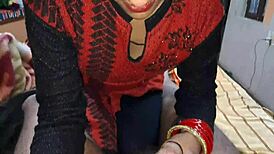 Horny Saree Bhabhi Pleasing Herself Moaning