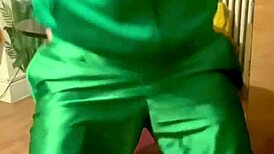 Hey, watch this sexy boy masturbate for you all!