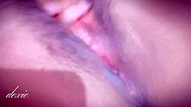 湿野菲律宾妹玩弄湿屄和大奶！