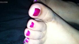 I'm so excitd for this amatur mexican footjob, it's amazin!