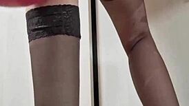 Sexy balloons mistress Elza Kom's financial domination unfolds with heels and lipstick.