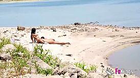 Natali Quinn 找到公共操目标！