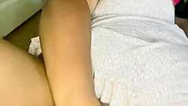 Juicy BBW Remi plays with toy on tight pussy