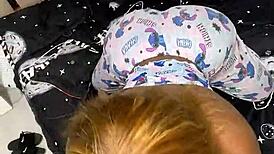 Stepsister invites passionate creampie