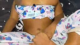 Stepsister invites passionate creampie