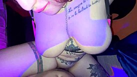 stripper colorada tetona cambia el ca�o por mi polla y baila sobre mi hasta hacerme venir