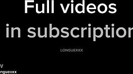 Avec ses longues jambes sexy homemade amateurs