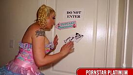 i watch kriskxxx the mocha hunk fucking leya falcons pink ass so dominatin, it's amazing.