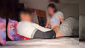 Madrastra Encuentra A Su Hijastro Masturbandose En Su Cuarto El Celular Se Queda Grabando Todo Señora Milf Mexicana Video Casero