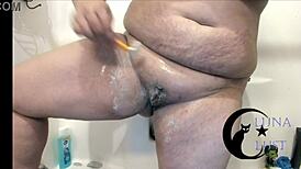 plump bbw girlfriend shaving her body for her friend