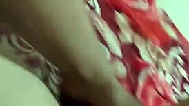 Indonesian Aunt Feels Horny For Big Dick