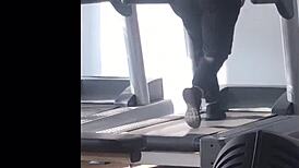 big booty bbw girl shakes her huge ass on the treadmill at the gym