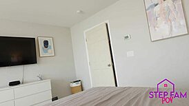 My big booty step sis wants to make a deal - khloe kapri