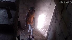 砖瓦工邻居未完大楼狠操我