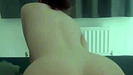 Amateur Teen Masturbates With Dildo