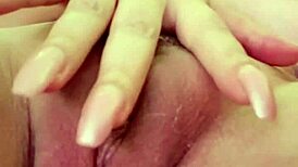 fingering my pussy and playing with my vibrator blondie fesser