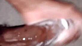 superdarius哥们睡前快速撸管射黏糊精液