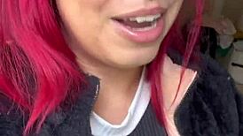 我红发小白第一次看公寓房东就狂操我超带劲