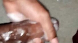 superdarius哥们睡前快速撸管射黏糊精液