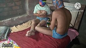 bhabhi ko raat me jor pela, first anal in bathroom with small cock?