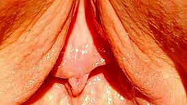 Sexy Mature Woman Reveals Her Huge Wet Pussy