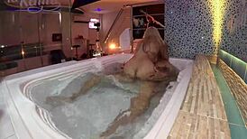 Intimate Colombian Jacuzzi Encounter With Underwater Climax