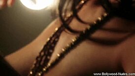 Indian girlfriend tries nudity in striptease