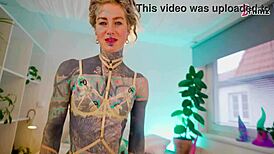 does alternative babe love fucking bbc?