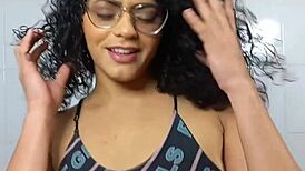 Brasileira Rabuda Chorando Na Pica Completo No Sheer