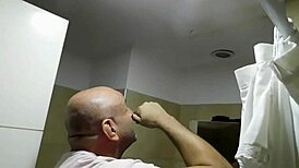 i fill my mouth with delicious cum 😋