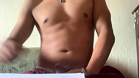 With the house all to herself, the amateur embarks on a solo masturbation adventure, intriguingly mixing privacy and arousal