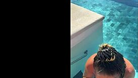 Public blowjob at infinity pool in Costa Rica